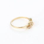 Anillo flor con diamantes 