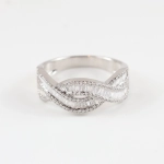 Anillo con diamantes 