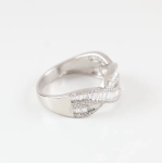 Anillo con diamantes 