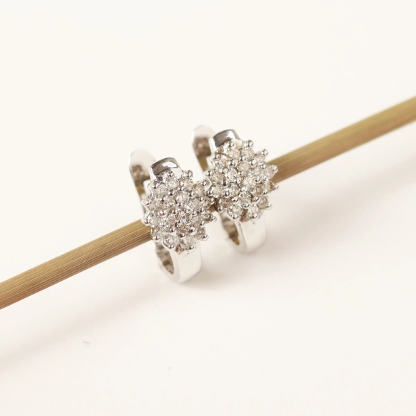 Pendientes roseta diamantes